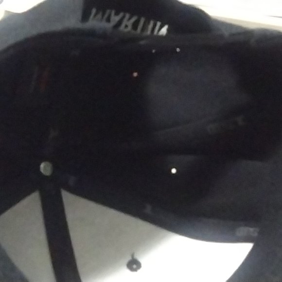 Remy Martin Cap - Picture 5 of 9